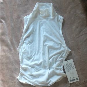 NWT LuluLemon See The Horizon Tank